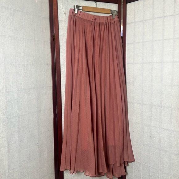 ZARA PLEATED‎ MINI SKIRT SIZE S - Picture 2 of 7